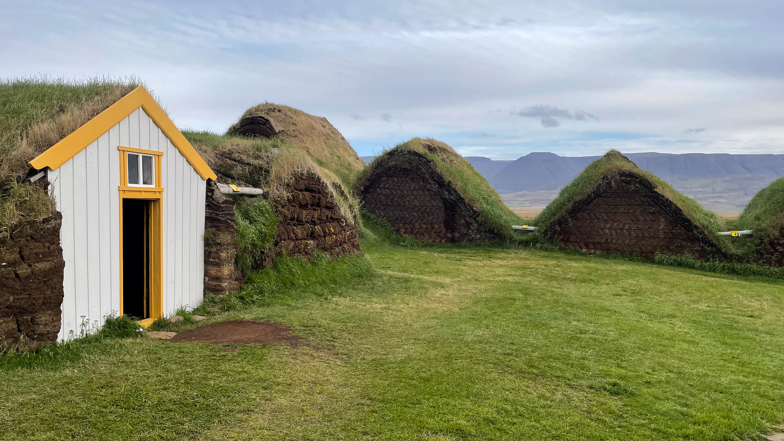 Glaumbær Farm Island