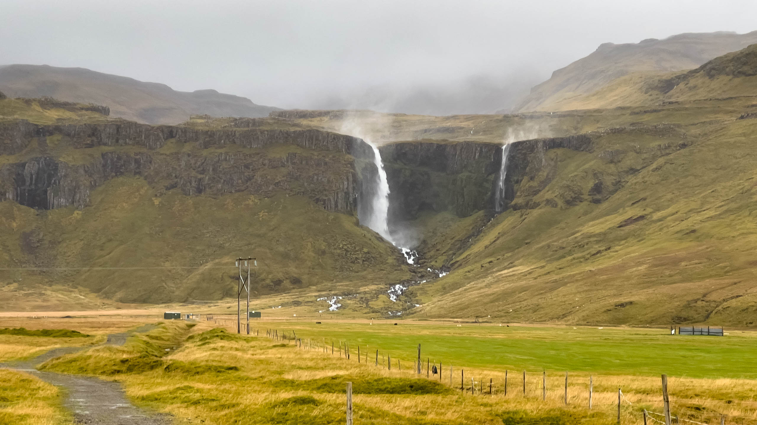 Grundarfoss Island